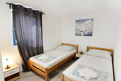 Image de Appartement de trois chambres avec la terrasse Plovanija, Sredisnja Istra (A-23660-a)