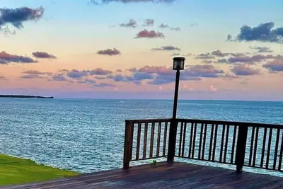 Image de 3-bedroom Oceanview villa in marvelous Crown Point Tobago with pool, WiFi, Ac
