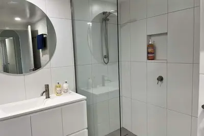 Image de Cosy apartment in the heart of Cairns. Free parking.