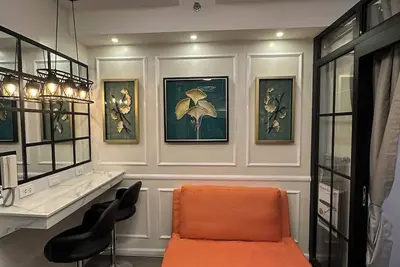 Image de Cozy 1-bedroom with balcony condo with WiFi, Ac in brilliant Quezon City
