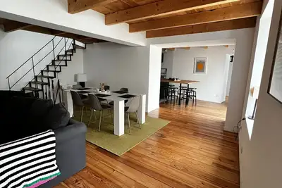 Image de Maison Jade, Wifi, 10 couchages, Terrasse, Plancha, Espace extérieur