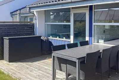 Image de Oasis Moderne a Marielyst-By Traum