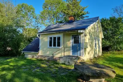 Image de Hus Blommenhöns - Swedish house with fast internet & animals in Småland