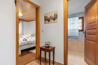Image de Spacious chalet in the Val Ferret