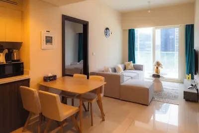 Image de 2-bedroom apartment in Business Bay with a free pool and Very Big Balcony.