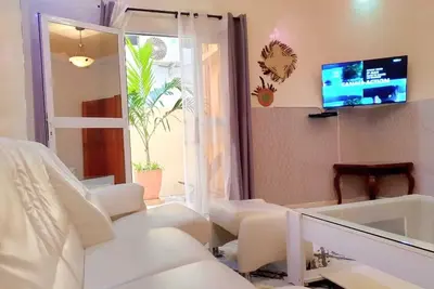 Image de Chez Kti, Apart F2 avec cour Privé, spacieux, bien