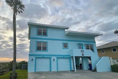 Image de Right on the beach! - 4-Bedroom Oceanfront Home in Amelia Island