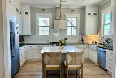 Immaculate home on the edge of five points