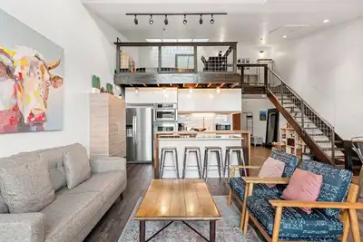 Image de New! Lofted Hideaway on Main Street Frisco