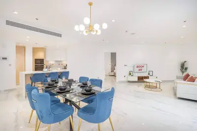 Image de Peaceful 2 Bedroom with Beautiful Full Palm Waters Views