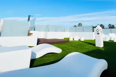 Image de Penthouse Oasis, Enjoy the southern part of the island