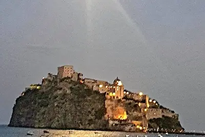 Image de La Casa di Claudio-3 Bdr Apartment- Modern comfort - Perfect Location in Ischia