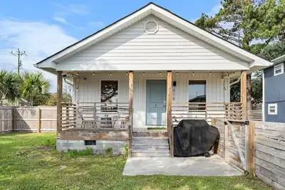 Image de Twin Tides Beach House at Carolina Beach - Unit 1