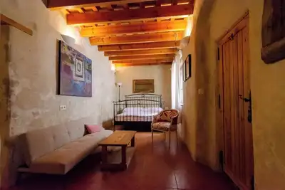 Chic Studio in Old Town | Steps from Beach & Bars