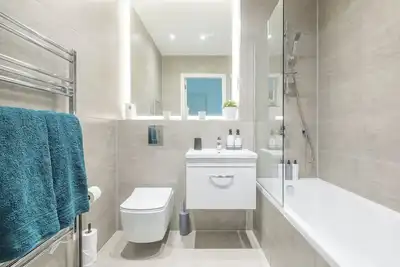Image de Elegant apartment 2, local to Milton Keynes shopping centre and theatre district