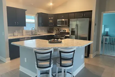 Image de Pet-friendly, Affordable Home with Amenities & Leisure Options.