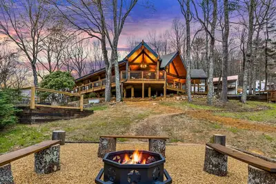 Image de Serene mountain views with each lodge en-suite & on-site amenities