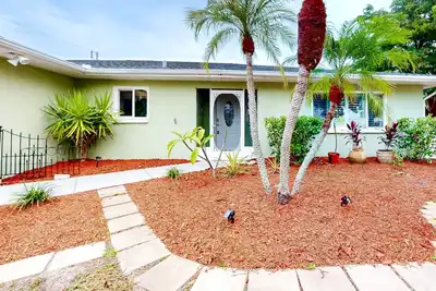 Spacious property with separate living quarters, pool, & lanai - dog-friendly
