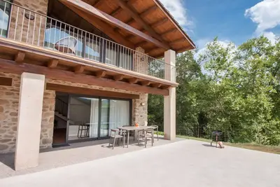 Image de La maison \"La Cabanya Planella\" avec vue sur la montagne, terrasse privée et Wi-Fi