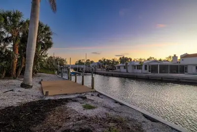 Image de Waterfront Siesta Key House Within Walking Distance of the Sk Village and Beach