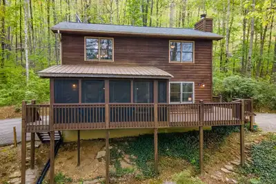 Image de Elk Ridge Retreat -Hot Tub- Firepit-Fireplace