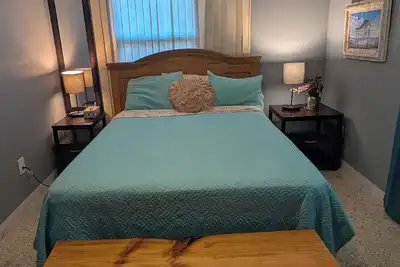 Image de 2-bedroom house in brilliant St. Petersburg with WiFi, Ac