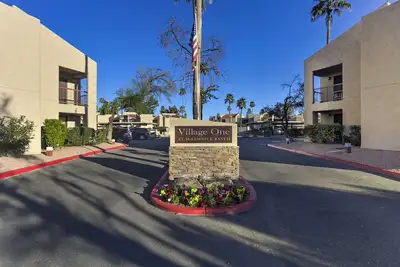 Image de Beautiful condo in central Scottsdale