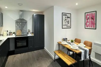 Image de Modern 1-Bed Apartment - Sleeps 4 & Central Links