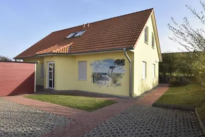 Image de Maison mitoyenne confortable avec sauna