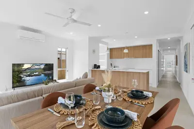 Image de Secluded 4-Bed Retreat Mins to Beaches & Wineries