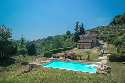 Image de Bel appartement dans une maison de vacances avec climatisation, Wifi, piscine, Tv
