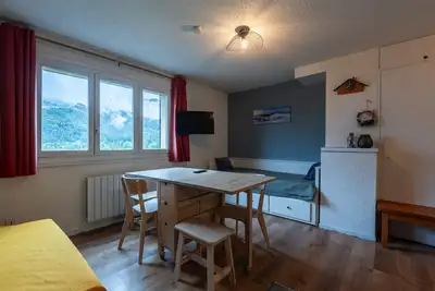 Les Narcisses by Interhome