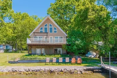 Image de Dual House Property | Cayuga Lake | Lakefront