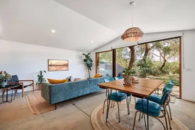 Image de Secluded Bellbrae sanctuary