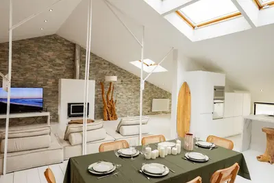 Image de Maison type Loft à 10 minutes des côtes Lorientaises!