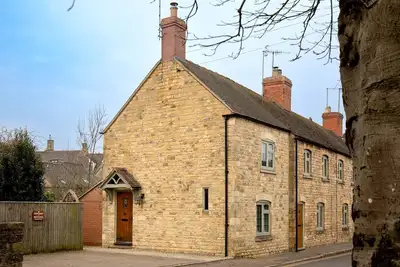 Image de Crafty Cottage - sleeps 2 guests  in 1 bedroom