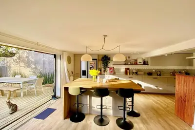 Image de Jolie maison cœur de village - 150 m2 - Piscine - Plages à 10 km - 6 pers.