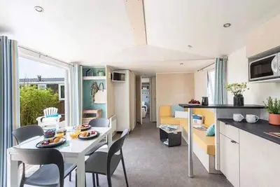 Image de Camping 4 étoiles - Piscine - ccbagic