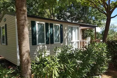 Image de Camping 4 étoiles - Piscine  - ccbahdh