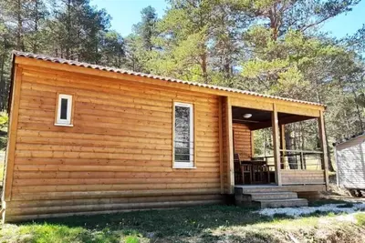 Image de Chalet 2 étoiles - Piscine - ccbaeia