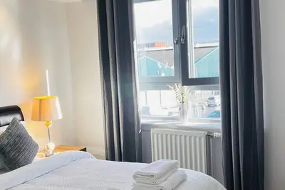 Image de Charming 1-bedroom apartment in superb Kinning Park with WiFi