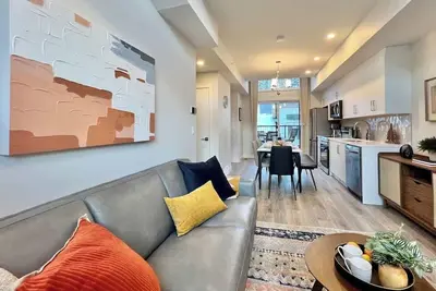 Image de Brand new - 3 Bedroom Sky Ridge End Unit Condo