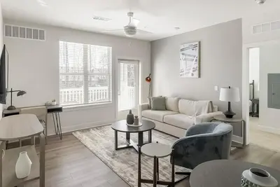 Image de Landing at Attain at Bradford Creek - 2 Bedroom. . .