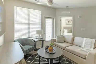 Image de Landing at Attain at Bradford Creek - 2 Bedroom. . .