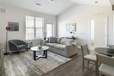 Image de Landing at Attain at Bradford Creek - 2 Bedroom. . .