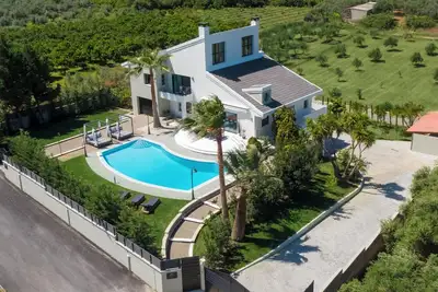 Image de Gregory's Luxury Villa in Chania with 70m² Heated Pool