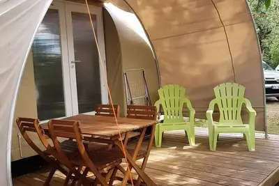 Image de Ecolo Cocosweet 2 Chambres + Kitchenette + terrasse - climatisé - sans sanitaire 4 personnes