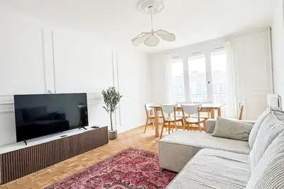 Image de Spacieux appartement avec parking Centre de Dijon