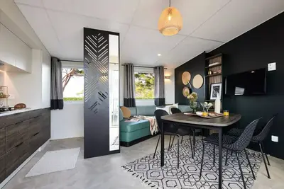Image de Mobil-Home Otello 3 Zimmer 4 Personen Klimaanlage + Tv