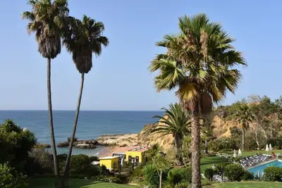 Image de New apt. à 1 min à pied de la plage, vue mer, grande terrasse, deux piscines
